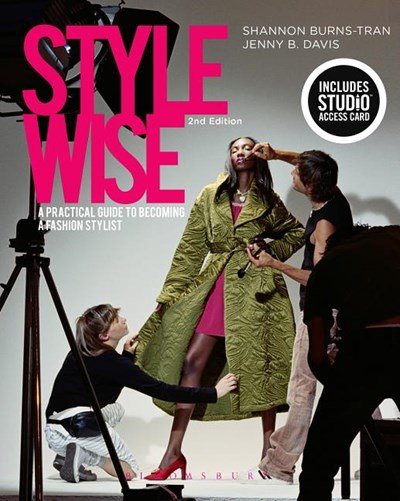 Style Wise: Bundle Book + Studio Access Card